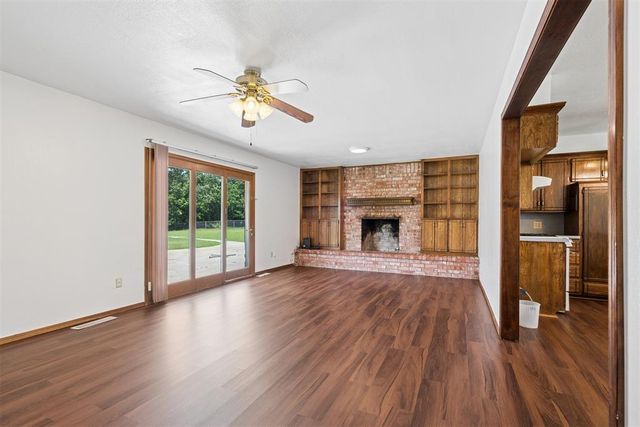 8010 E Maguire Road, Noble, OK 73068