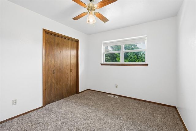 8010 E Maguire Road, Noble, OK 73068