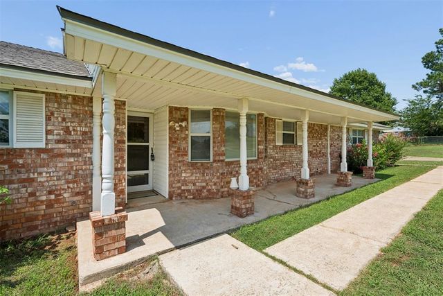 8010 E Maguire Road, Noble, OK 73068