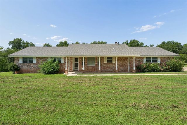 8010 E Maguire Road, Noble, OK 73068