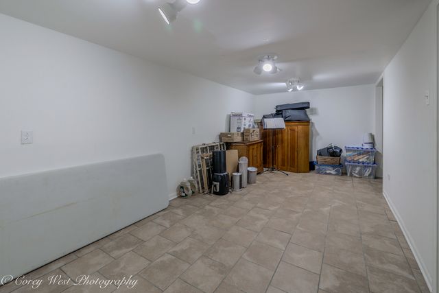 11N226 Peplow Road, Hampshire, IL 60140