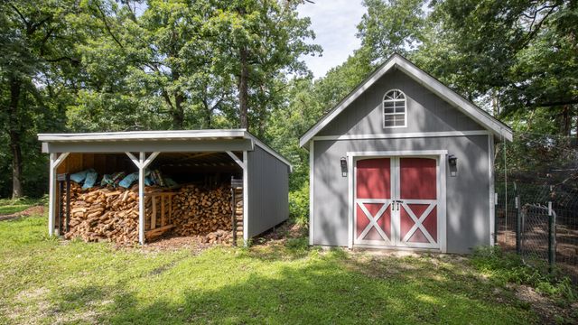 11N226 Peplow Road, Hampshire, IL 60140