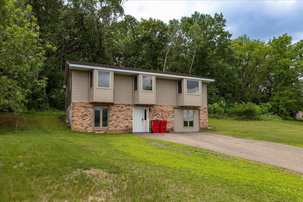 1926 Bear Court SE, Rochester, MN 55904