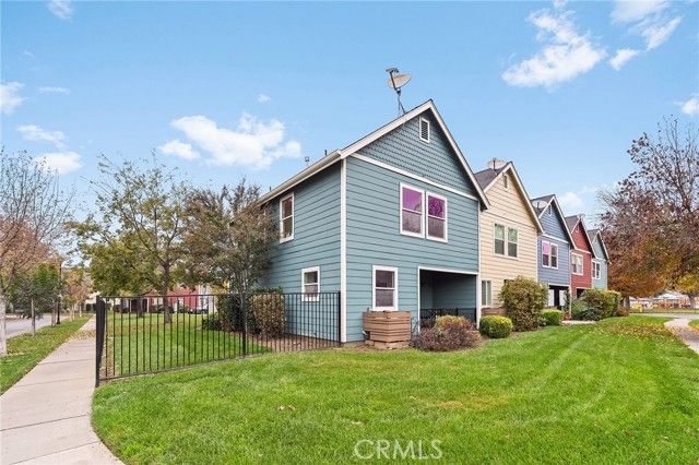 2099 Hartford Dr 20, Chico, CA 95928