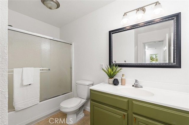 2099 Hartford Dr 20, Chico, CA 95928