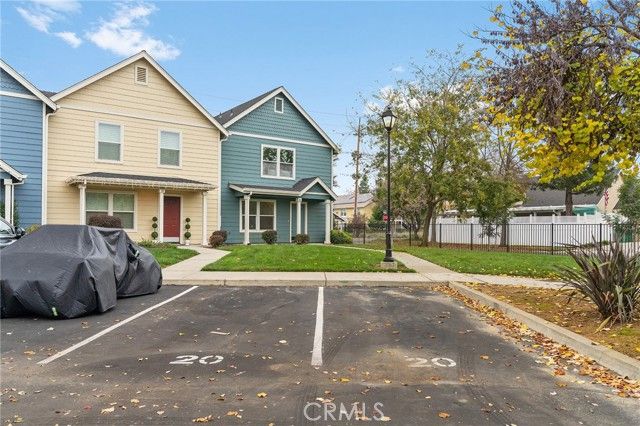 2099 Hartford Dr 20, Chico, CA 95928