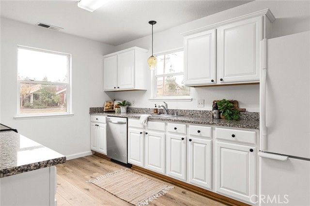 2099 Hartford Dr 20, Chico, CA 95928