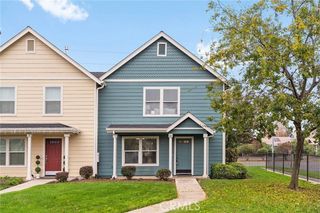 2099 Hartford Dr 20, Chico, CA 95928