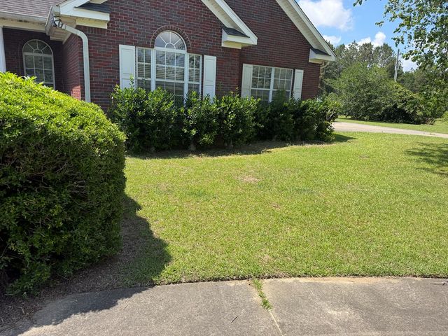 416 H Kinsaul Rd, Hartford, AL 36344