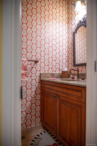 445 Madison Street N, Denver, CO 80206