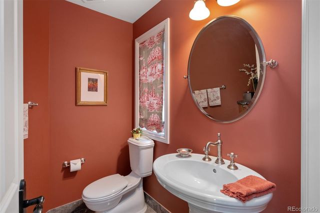 445 Madison Street N, Denver, CO 80206