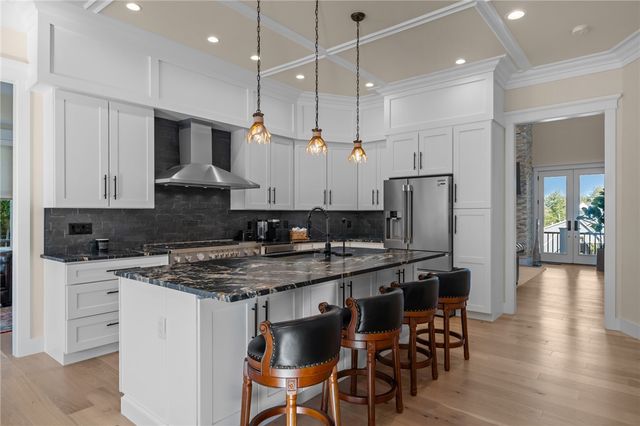 50 Prospect Avenue, Jamestown, RI 02835