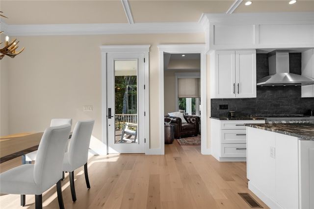 50 Prospect Avenue, Jamestown, RI 02835