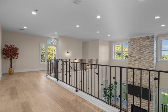 50 Prospect Avenue, Jamestown, RI 02835