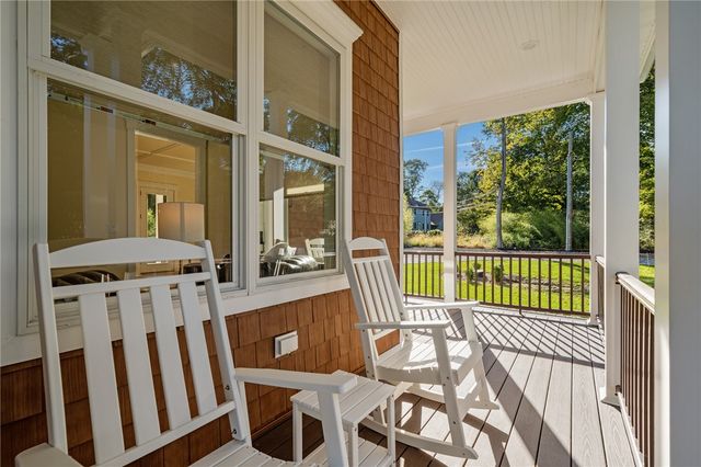 50 Prospect Avenue, Jamestown, RI 02835