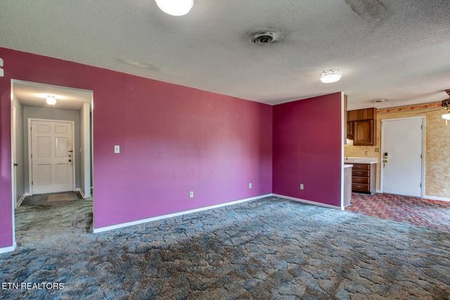 105 Meadowlark Drive, Harriman, TN 37748
