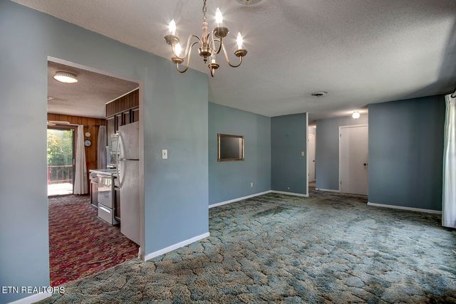105 Meadowlark Drive, Harriman, TN 37748