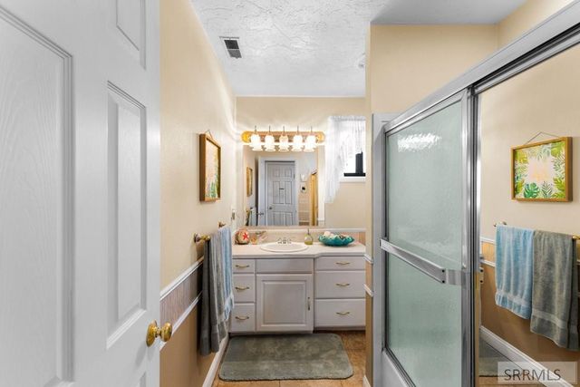 6668 Orlinda Lane, Idaho Falls, ID 83401