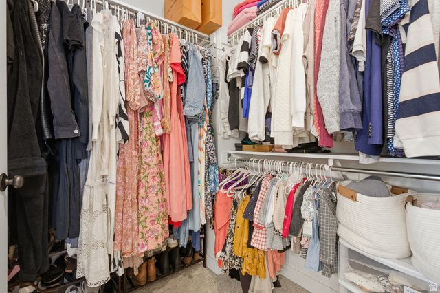 9747 N ASHGROVE LN, Highland, UT 84003