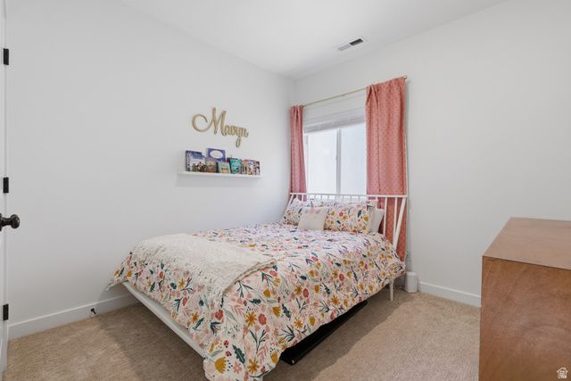 9747 N ASHGROVE LN, Highland, UT 84003