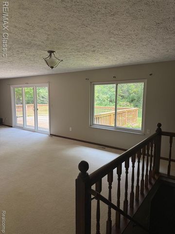 5050 Winewood Lane, Commerce Twp, MI 48382
