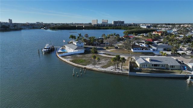 1503 SEA GULL DRIVE S, St Petersburg, FL 33707