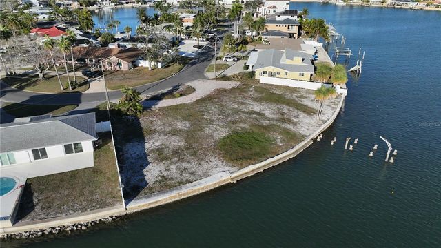 1503 SEA GULL DRIVE S, St Petersburg, FL 33707