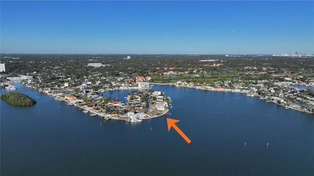 1503 SEA GULL DRIVE S, St Petersburg, FL 33707