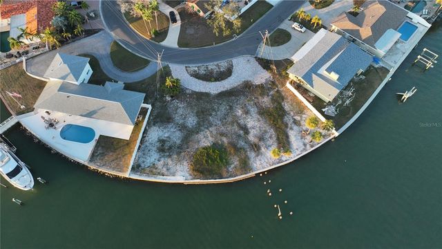 1503 SEA GULL DRIVE S, St Petersburg, FL 33707