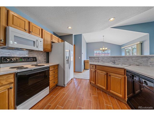 7659 S Biloxi Way, Aurora, CO 80016