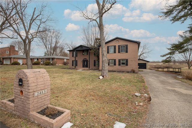 2413 Saint Andrews Road, Jeffersonville, IN 47130