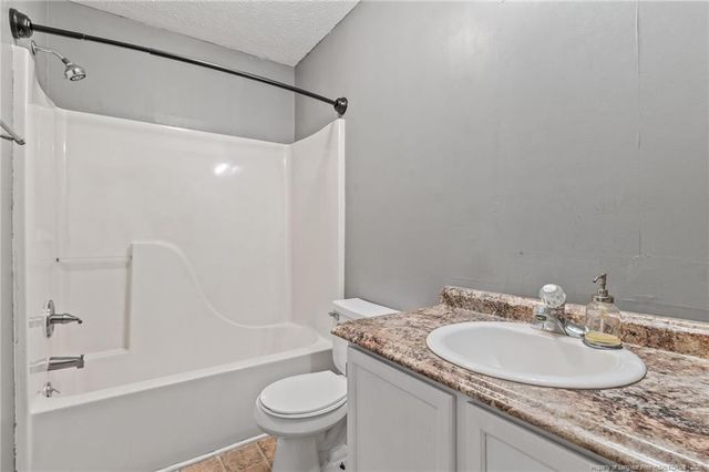 2846 Copenhagen Drive, Fayetteville, NC 28301