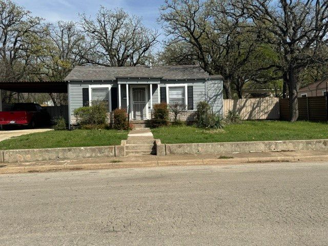 2609 Yeager Street, Fort Worth, TX 76112