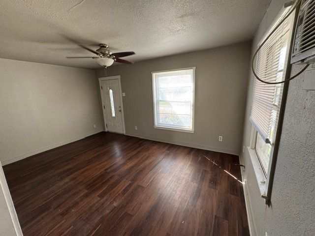 2609 Yeager Street, Fort Worth, TX 76112