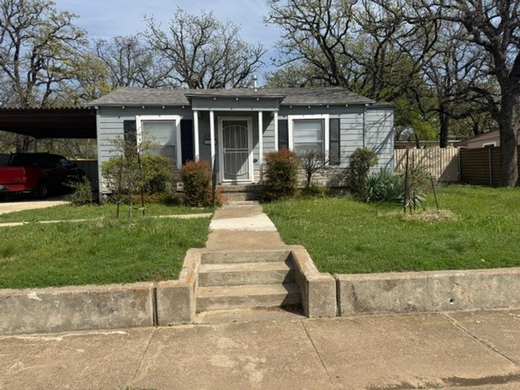 2609 Yeager Street, Fort Worth, TX 76112