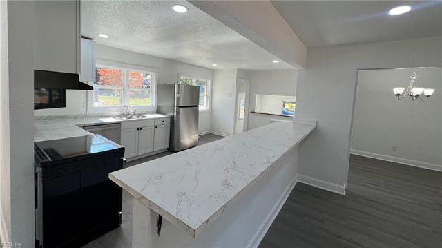 22 Green CT, Newport News, VA 23601