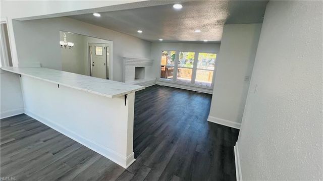 22 Green CT, Newport News, VA 23601