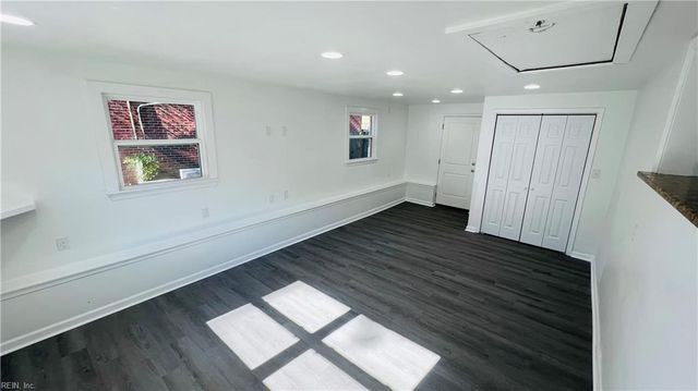 22 Green CT, Newport News, VA 23601