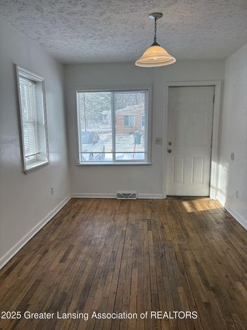 1119 Leslie Street, Lansing, MI 48912