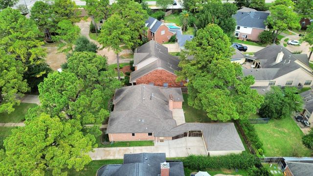 5126 Manorhaven Lane, Houston, TX 77084