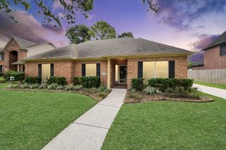 5126 Manorhaven Lane, Houston, TX 77084