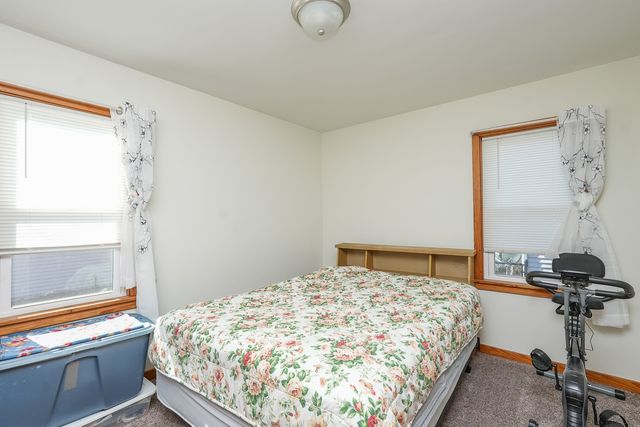 335 E Oak Street, Watseka, IL 60970