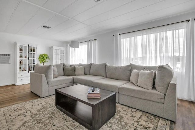 4969 Old Cliffs Rd, San Diego, CA 92120