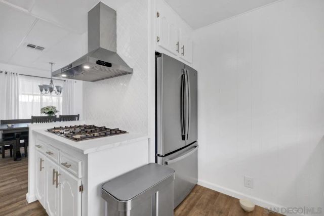 4969 Old Cliffs Rd, San Diego, CA 92120