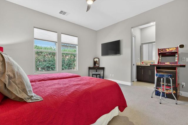 81675 Thunder Gulch Way, La Quinta, CA 92253