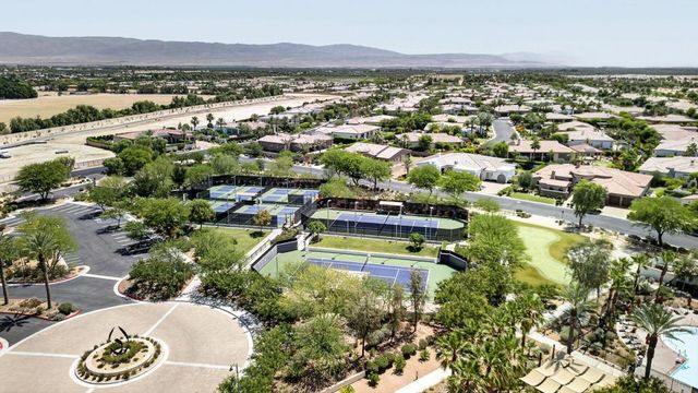 81675 Thunder Gulch Way, La Quinta, CA 92253
