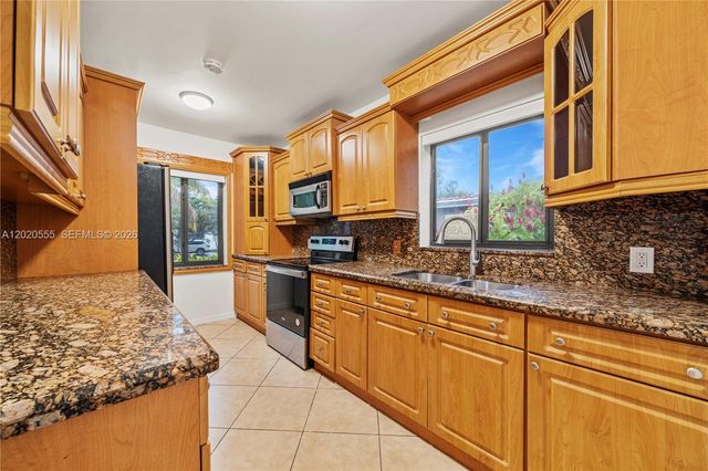 8311 SW 34th Ter 8311, Miami, FL 33155