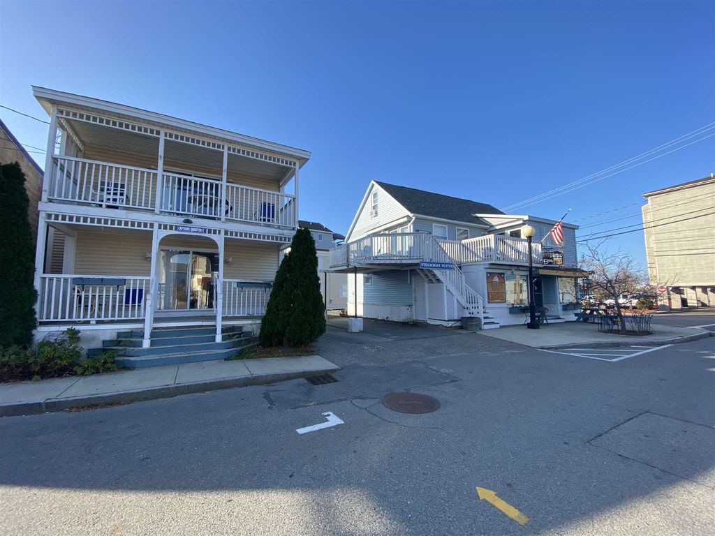 Image 1 of property listing at 25-27 B Street, Hampton, NH 03842