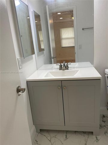 10537 NW 8th Street, Pembroke Pines, FL 33026
