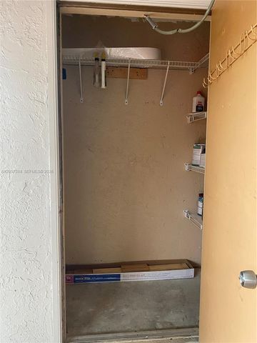 10537 NW 8th Street, Pembroke Pines, FL 33026